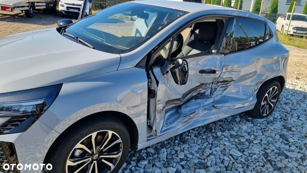 Renault Clio E-TECH Full 145 EVOLUTION - 25