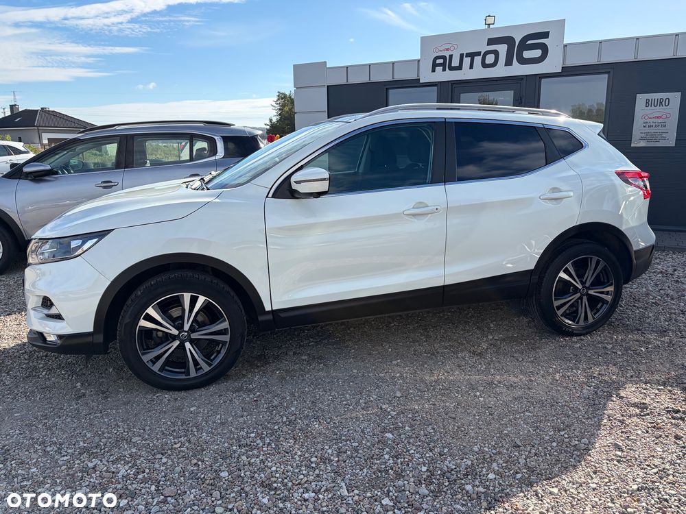 Nissan Qashqai - 2