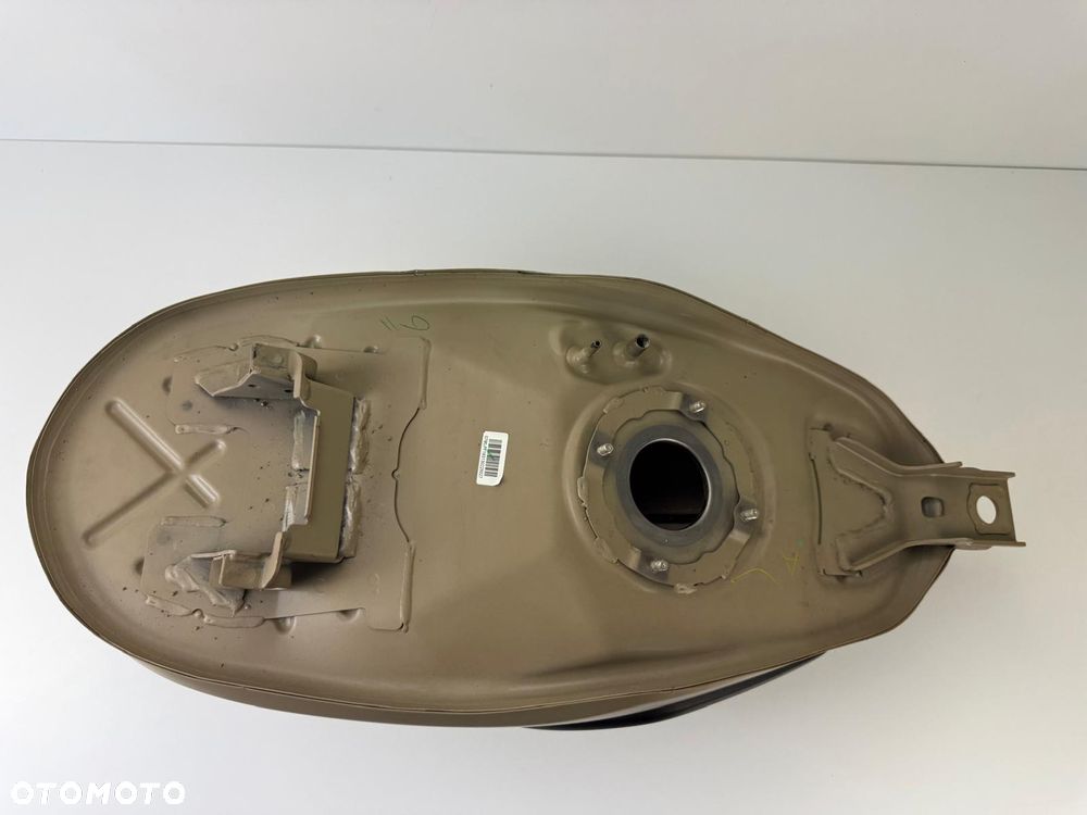 Zbiornik paliwa Honda CL 500 PC67 2023-24 - 15