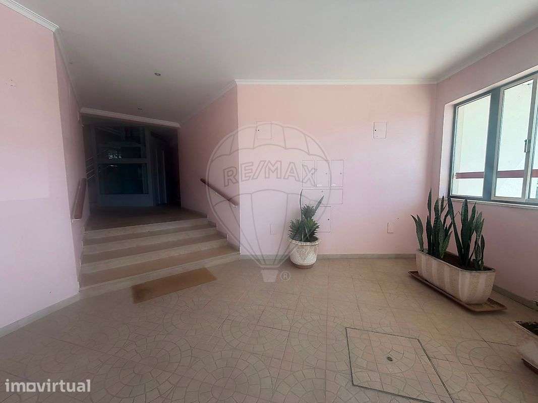 Apartamento T2 para arrendamento - Grande imagem: 3/16