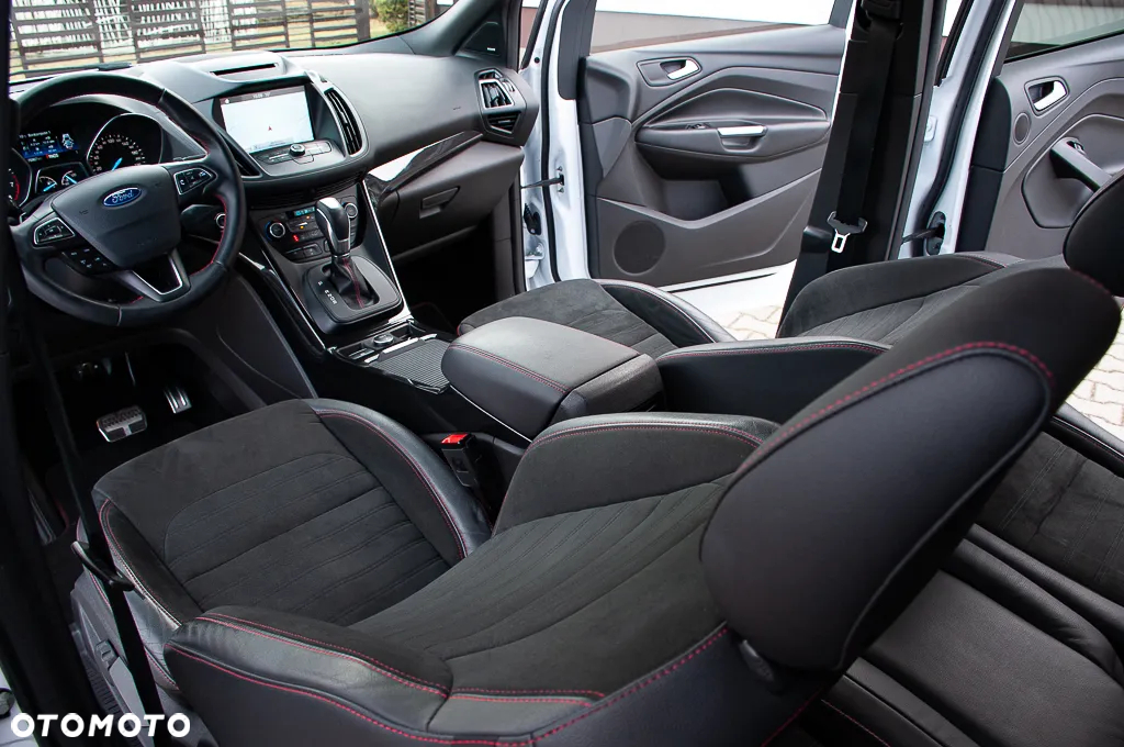Ford Kuga 1.5 EcoBoost 4x4 ST-Line - 8