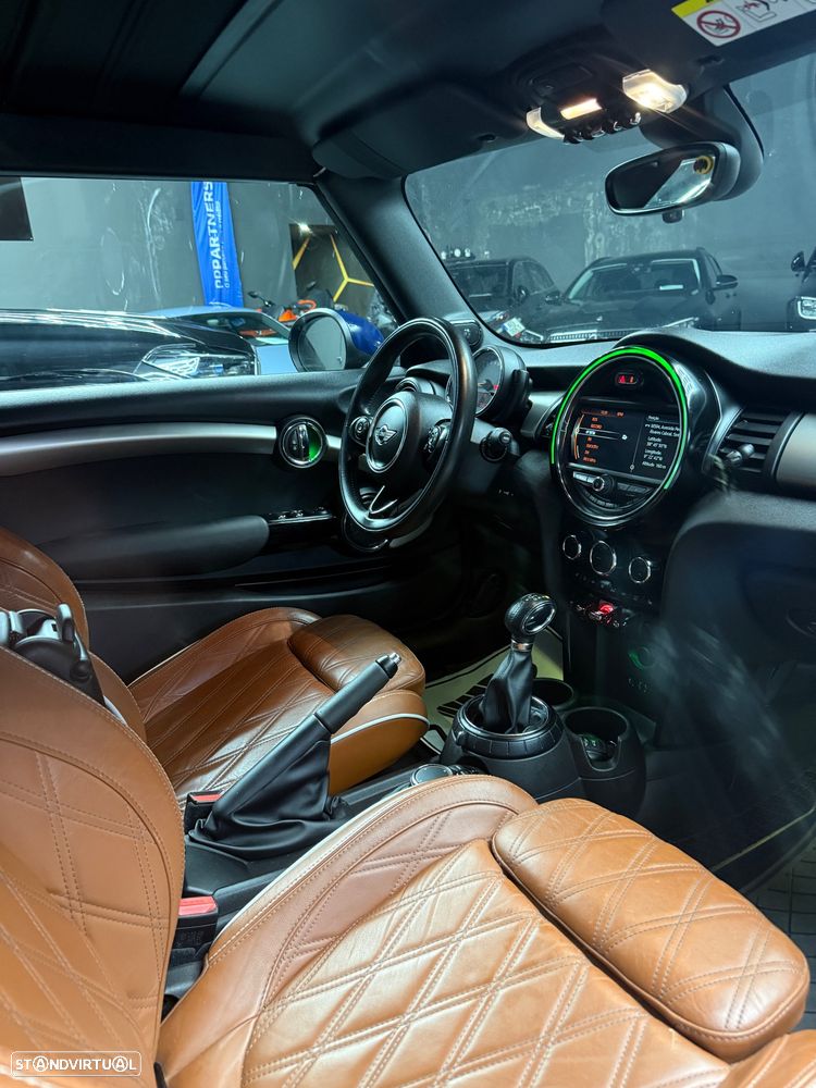 MINI Cabrio Cooper D Auto - 14