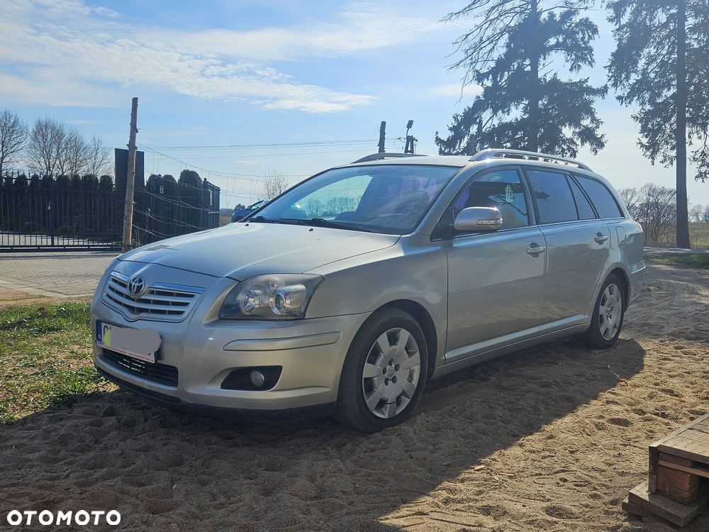Toyota Avensis 2.0 D-4D Sol - 1