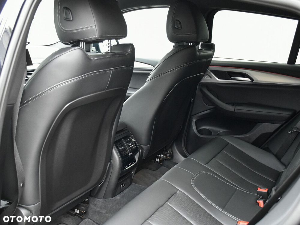 BMW X4 - 23