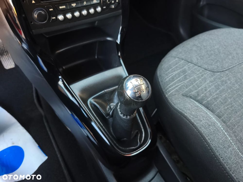 Citroën C3 1.2 PureTech Shine - 13