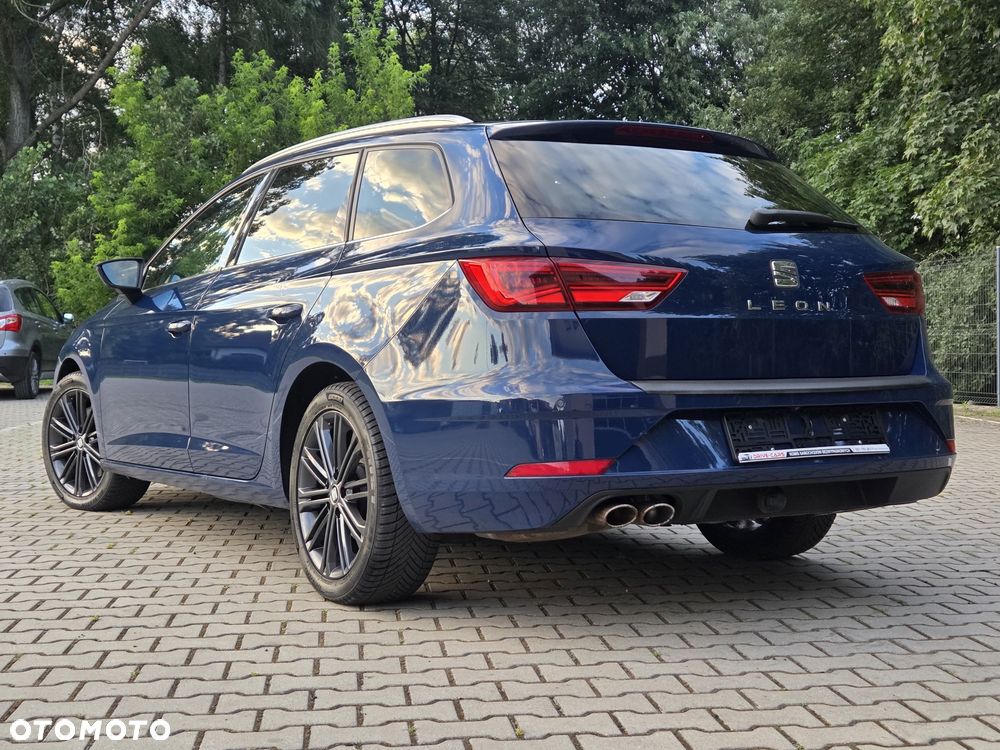 Seat Leon 2.0 TSI DSG OPF Xcellence - 3