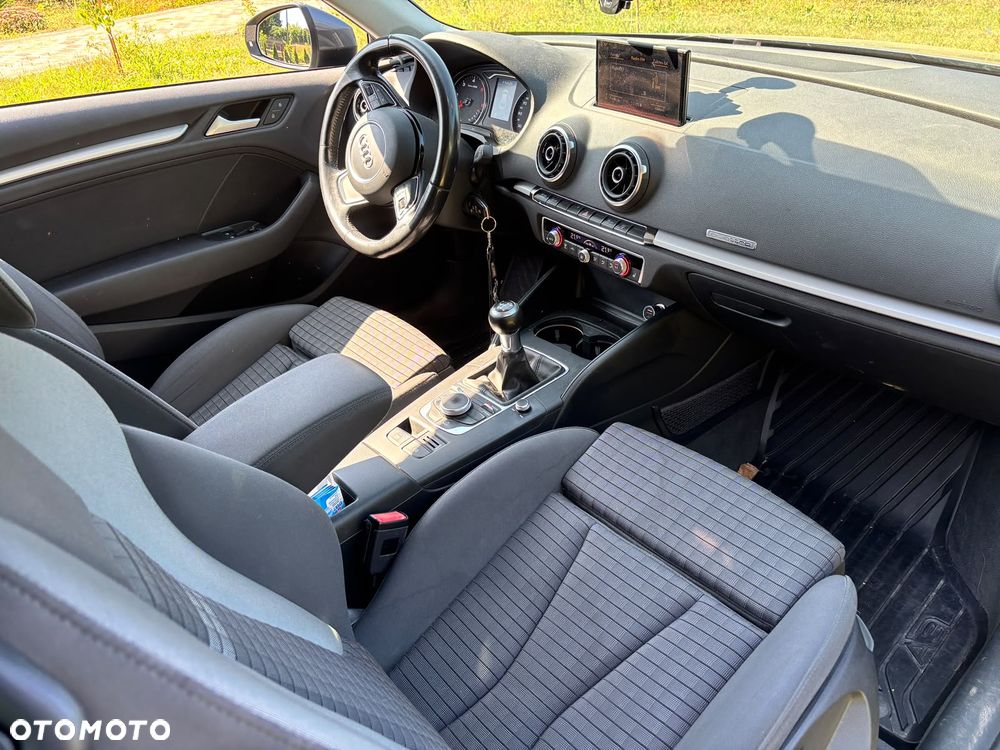 Audi A3 3-drzwiowe 2.0 TDI sport - 10