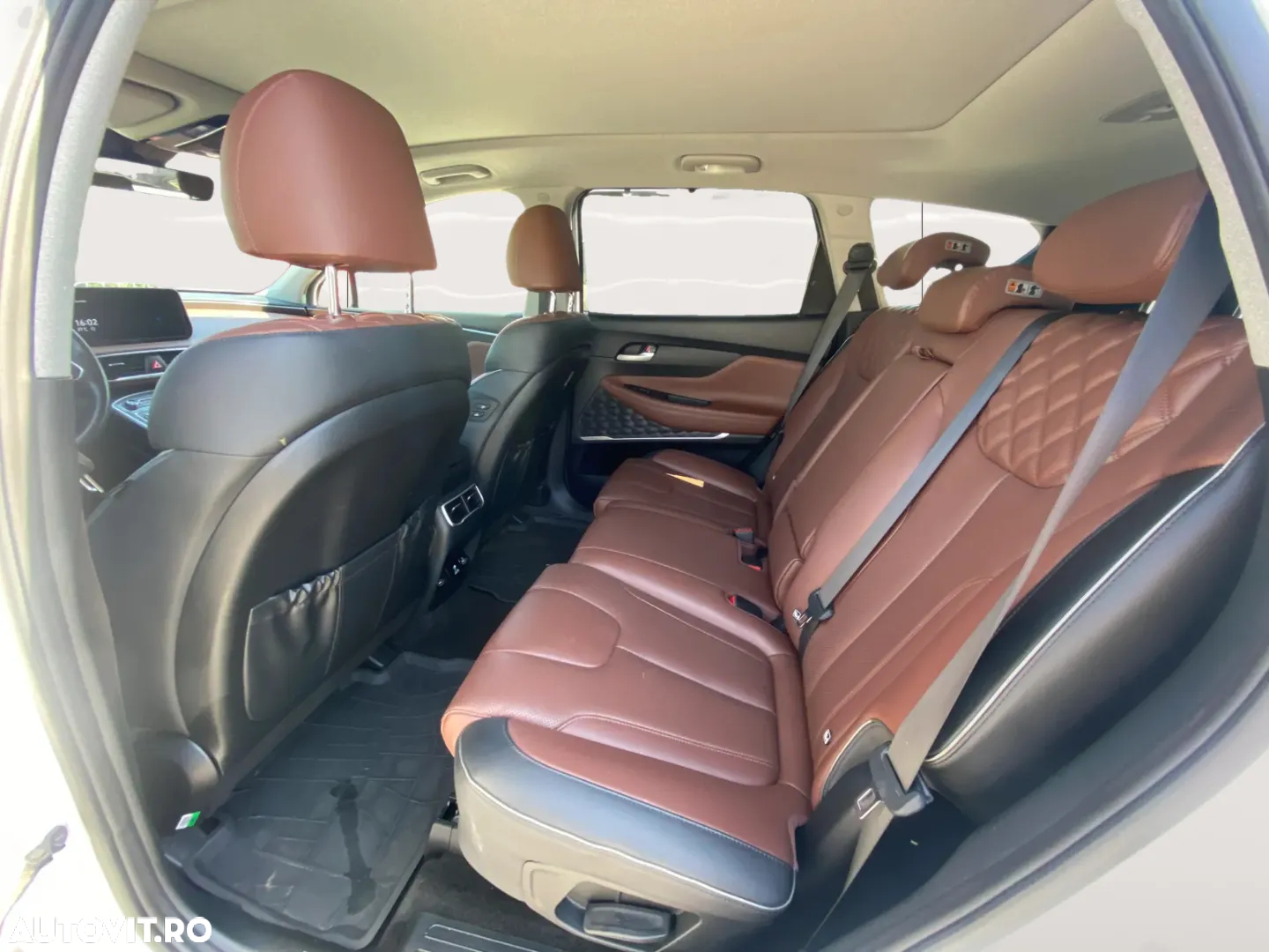 Hyundai Santa Fe Hybrid 1.6 l 230 CP 4WD 6AT Luxury - 6