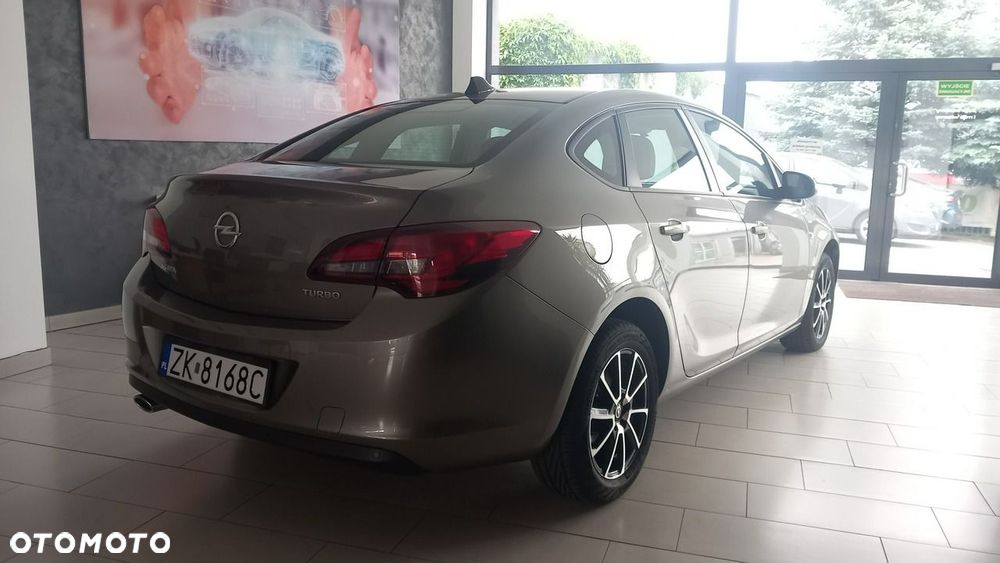 Opel Astra 1.4 T Active EU6 - 5
