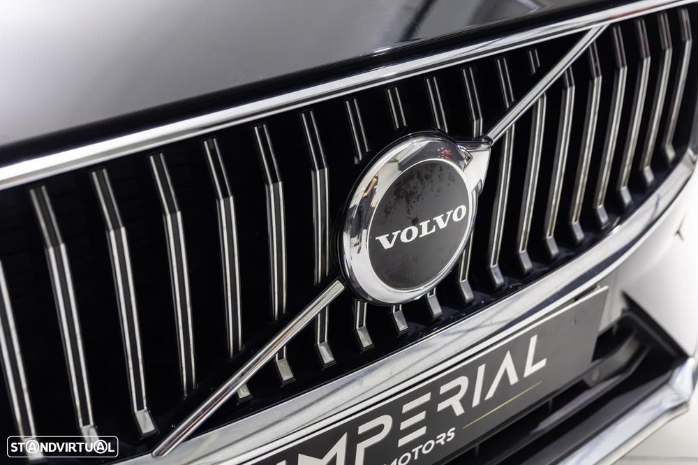 Volvo XC 60 2.0 T6 PHEV Core AWD - 20