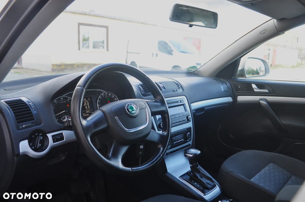 Skoda Octavia 1.2 TSI DSG IMPULS EDITION - 12