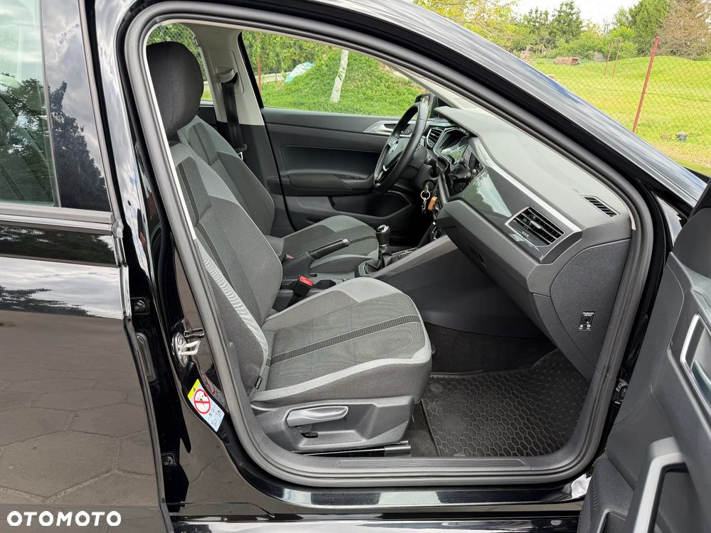 Volkswagen Polo 1.0 TSI Highline - 29