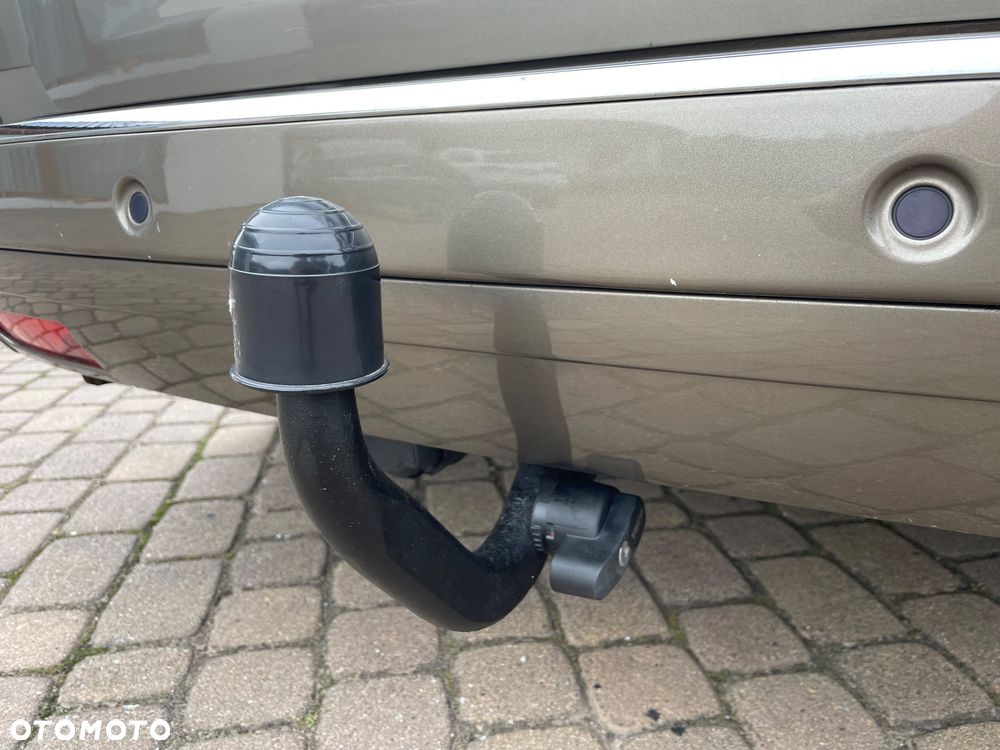 Citroën C4 Grand Picasso 2.0 HDi FAP 7-Sitzer ESG6 Exclusive - 17
