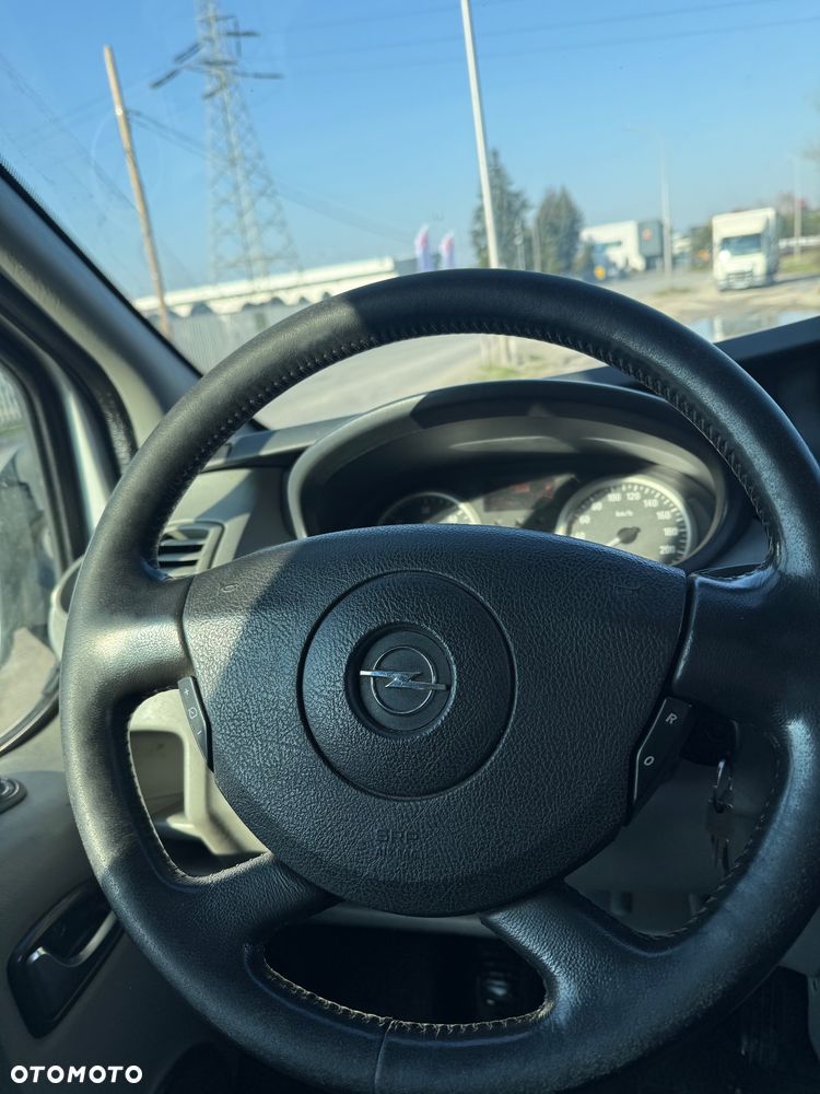 Opel VIVARO - 7