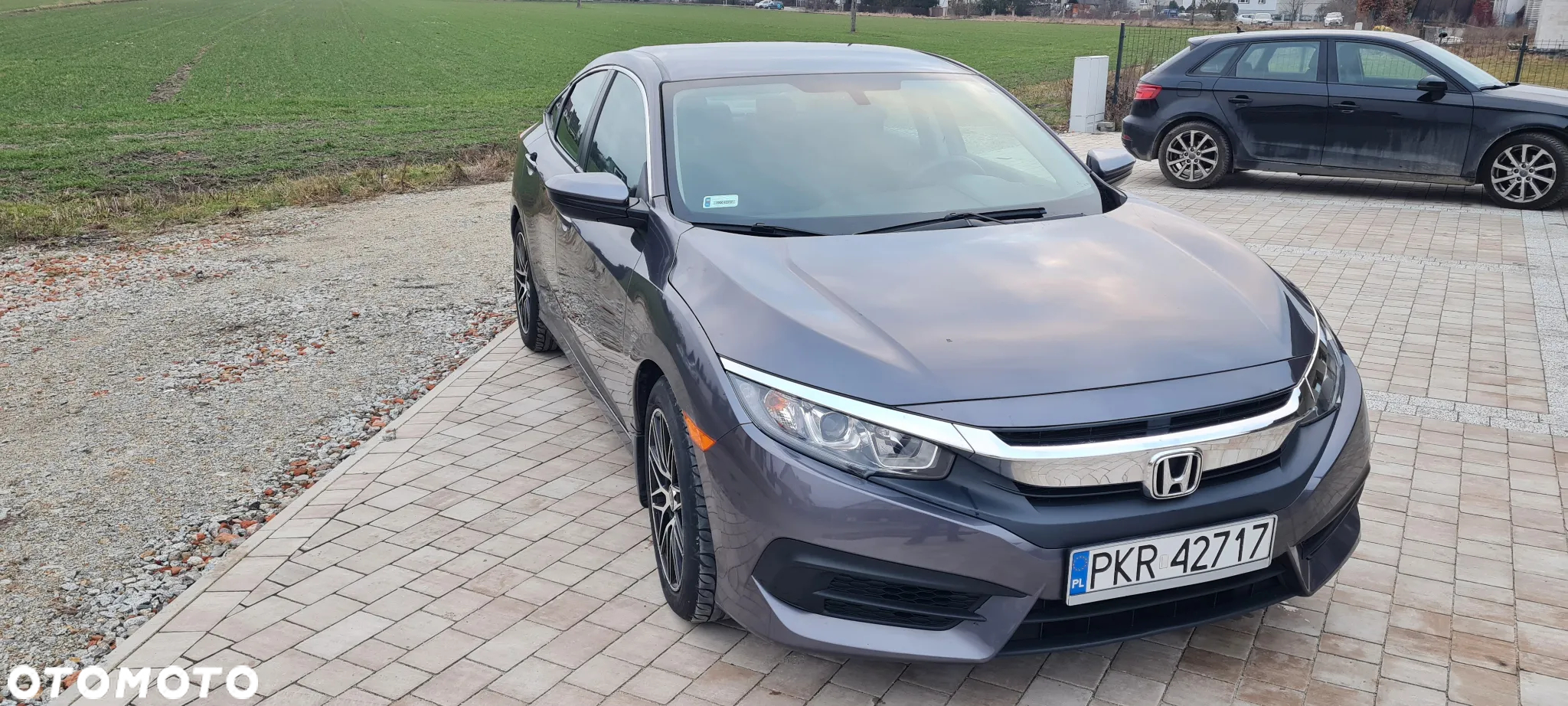 Honda Civic 2.0 i-VTEC LX CVT - 5
