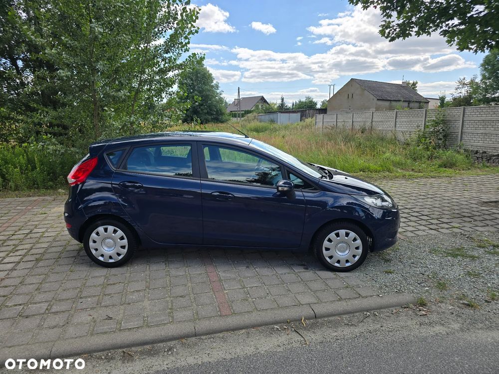 Ford Fiesta 1.25 Champions Edition - 4
