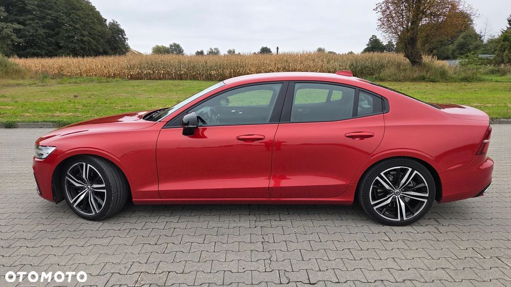 Volvo S60 T5 AWD R-Design - 9