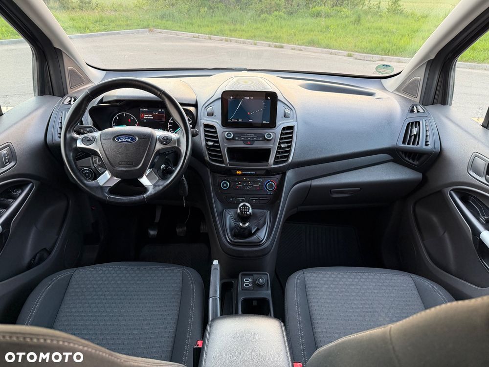 Ford Tourneo Connect Grand - 10