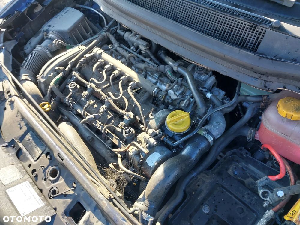 Opel Zafira B silnik kompletny 1.9 CDTI JTD 120KM wtryski pompa paliwa klimatyzacji wspomagania regulator alternator maglownica sprzęgło lewarek 6 biegów drzwi klapa błotnik lusterko kolor Z21B lampa reflektor przód przedni xenon przetwornica tył tylna hak holowniczy zestaw startowy sterownik stacyjka zamek zacisk hamulcowy deska rozdzielcza panel wyświetlacz boczek fotele mechanizm osłona manetki tempomat wykładzina podsufitka kierownica plastiki szyba NA CZĘŚCI WSZYSTKIE CZĘŚCI - 20