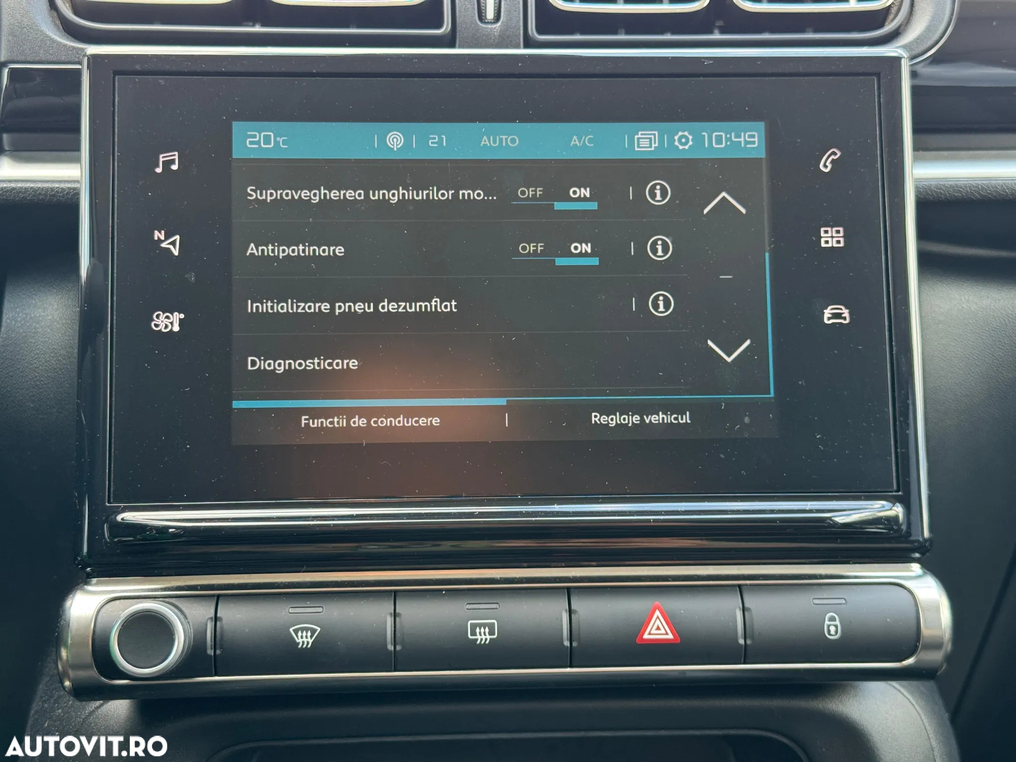 Citroën C3 1.2 PureTech S&S EAT6 Shine - 17