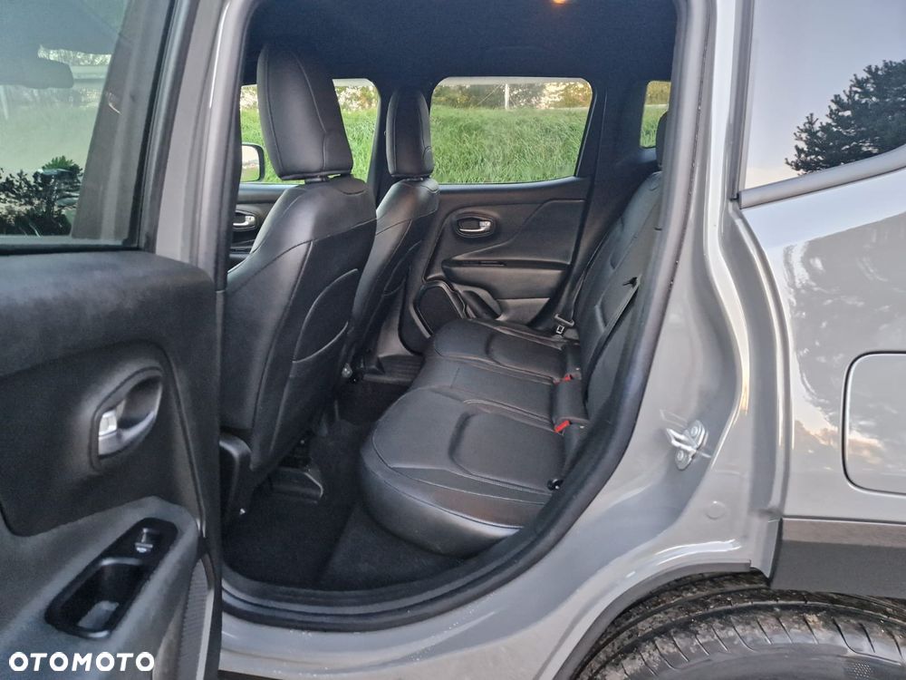 Jeep Renegade - 13