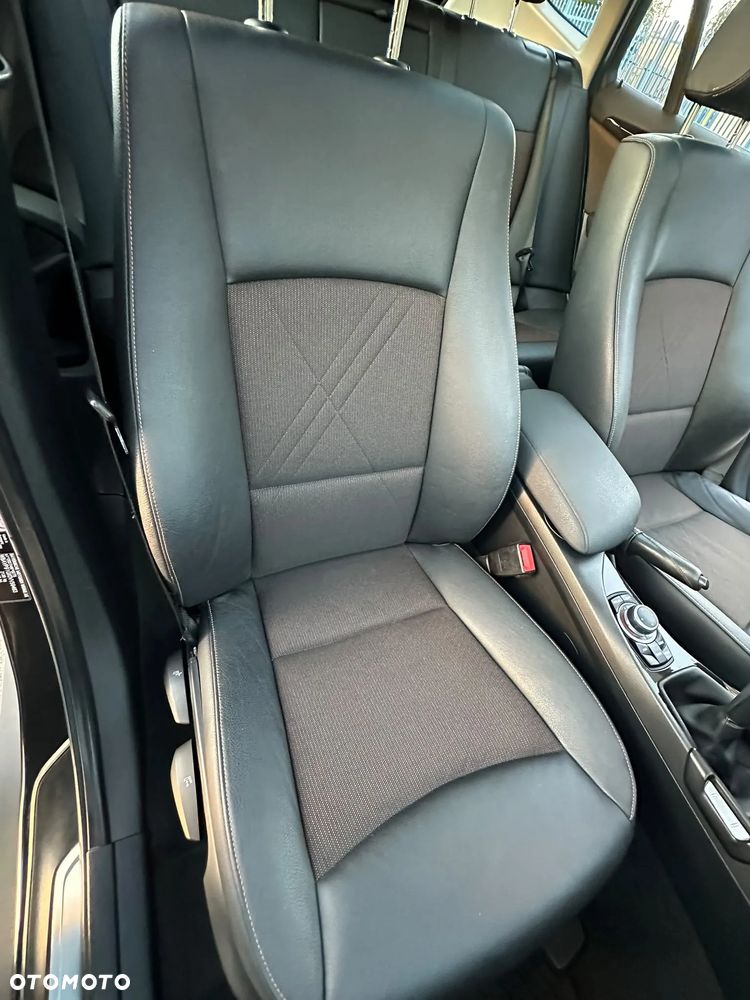BMW X1 xDrive20d - 23
