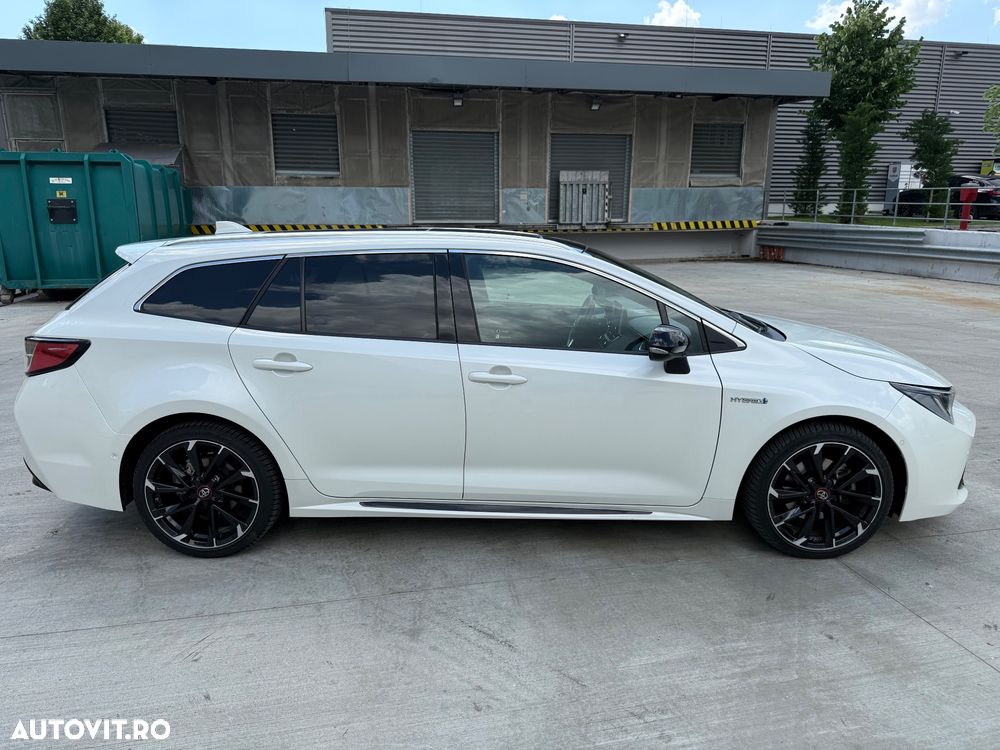 Toyota Corolla - 4