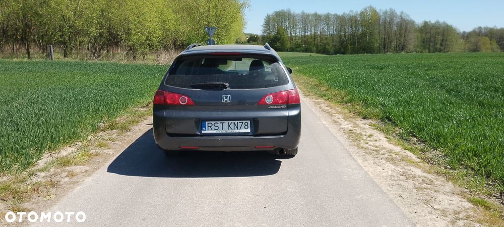 Honda Accord 2.0 Comfort - 6