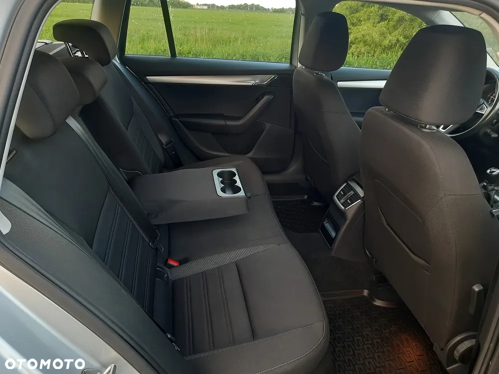 Skoda Octavia 1.6 TDI Ambition - 13
