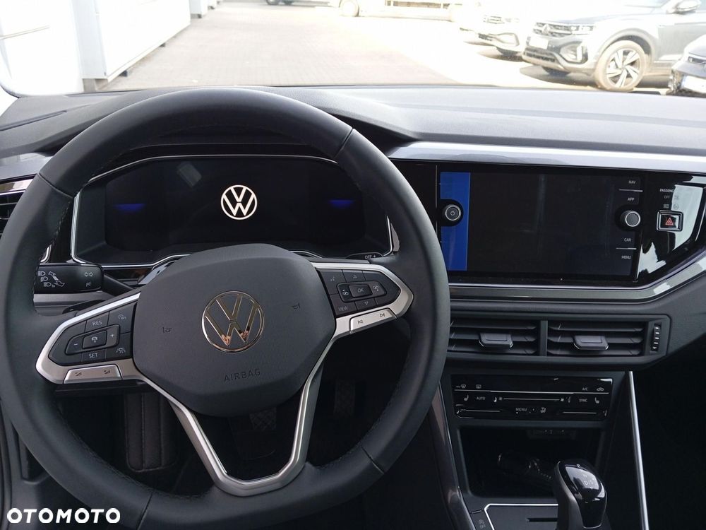 Volkswagen Polo - 16