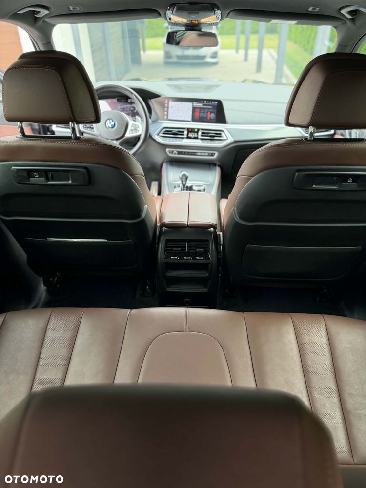 BMW X5 xDrive30d mHEV - 9