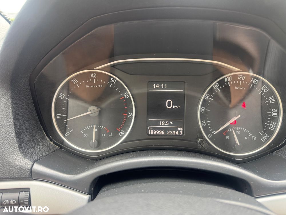 Skoda Octavia 1.4 Ambiente TSI - 6