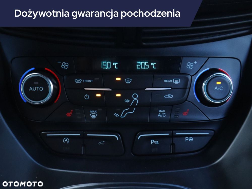 Ford Kuga - 21