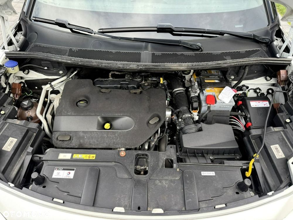 Peugeot 3008 2.0 BlueHDi GT S&S EAT8 - 22