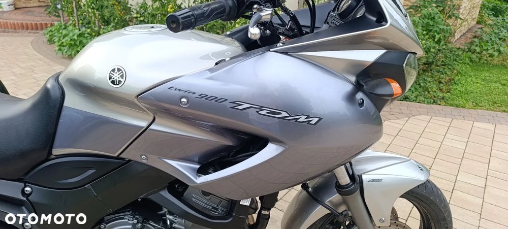 Yamaha TDM - 27