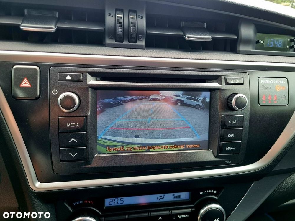 Toyota Auris Hybrid 135 Comfort - 20