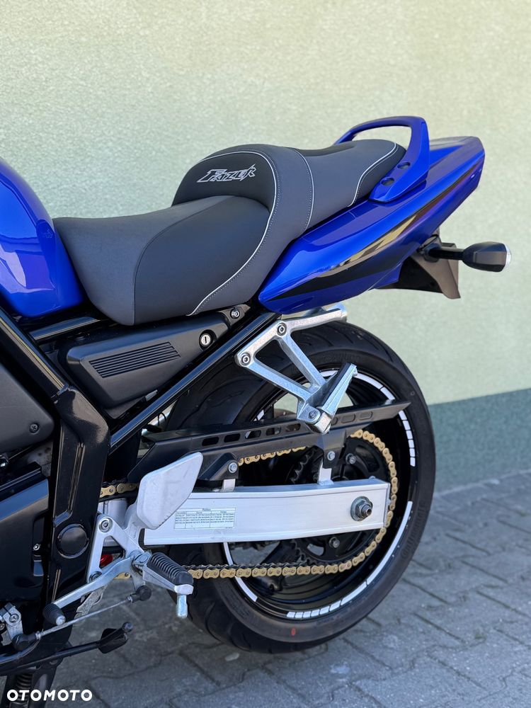 Yamaha FZS - 31