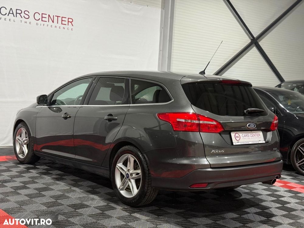 Ford Focus 1.5 EcoBoost Start-Stopp-System Business Edition - 4