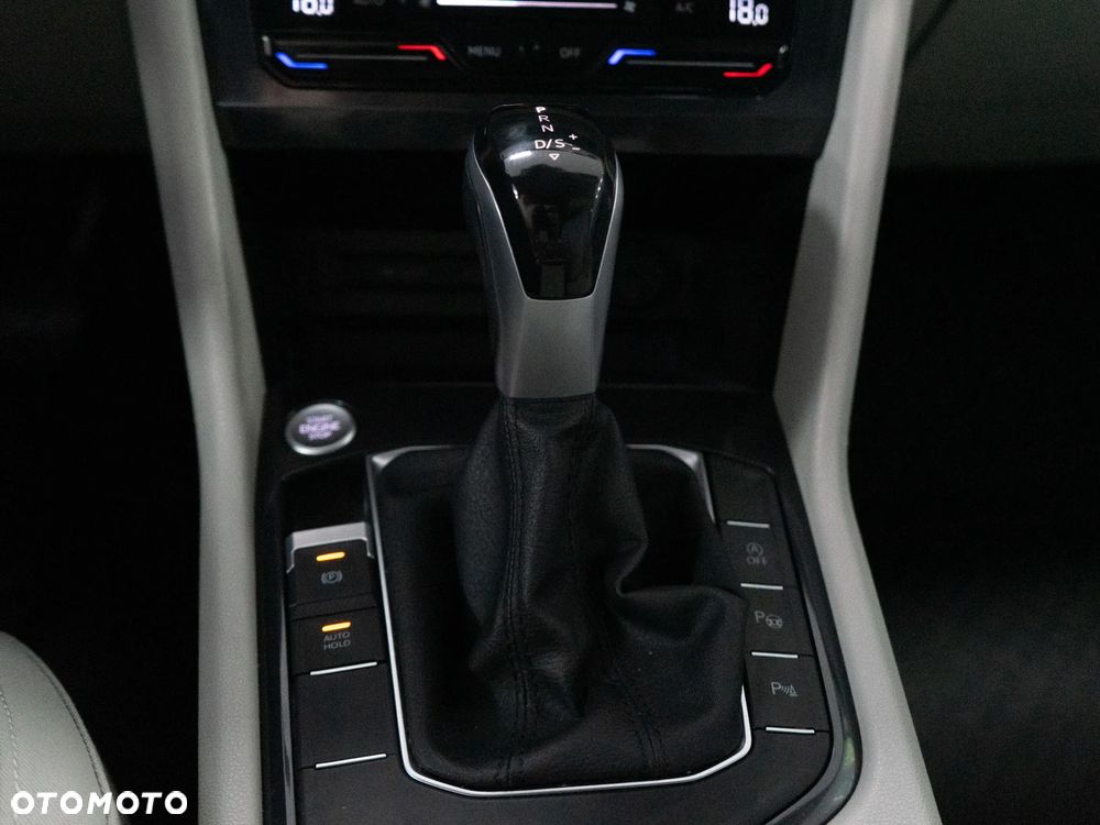 Volkswagen Tiguan 2.0 TDI SCR Elegance DSG - 21