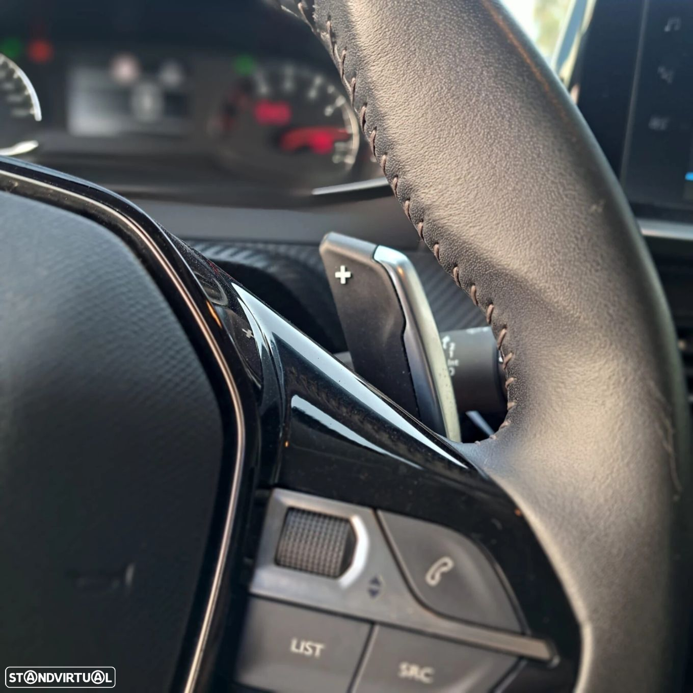 Peugeot 208 PureTech 100 EAT8 Active Pack - 23