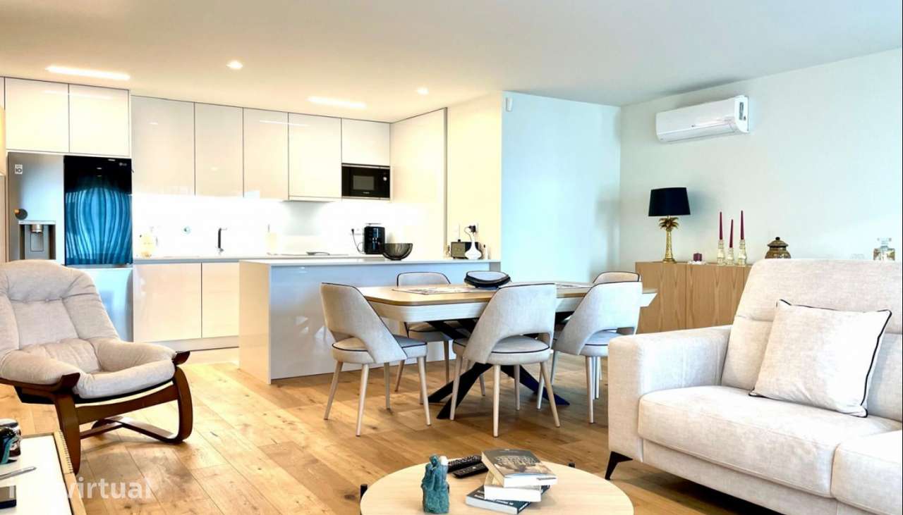 Apartamento T3 com amplo terraço à venda na Madalena em Vila Nova de - Grande imagem: 2/6