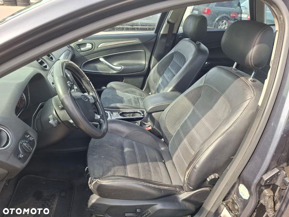 Ford Mondeo 2.0 TDCi S - 13