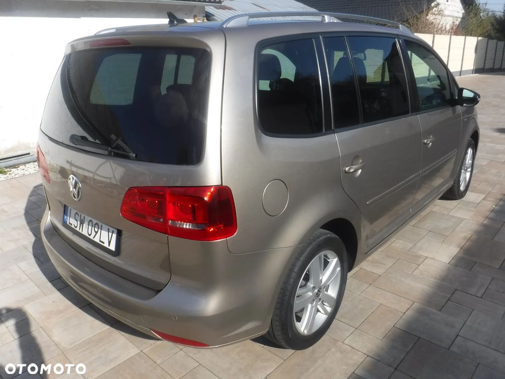 Volkswagen Touran 1.4 TSI MATCH - 5