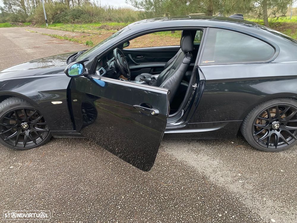 BMW 320 d Coupe - 13