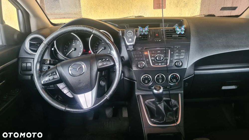 Mazda 5 - 3