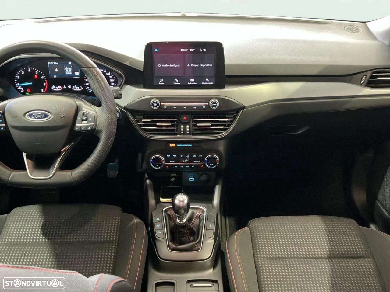 Ford Focus 1.0 EcoBoost MHEV ST-Line - 9