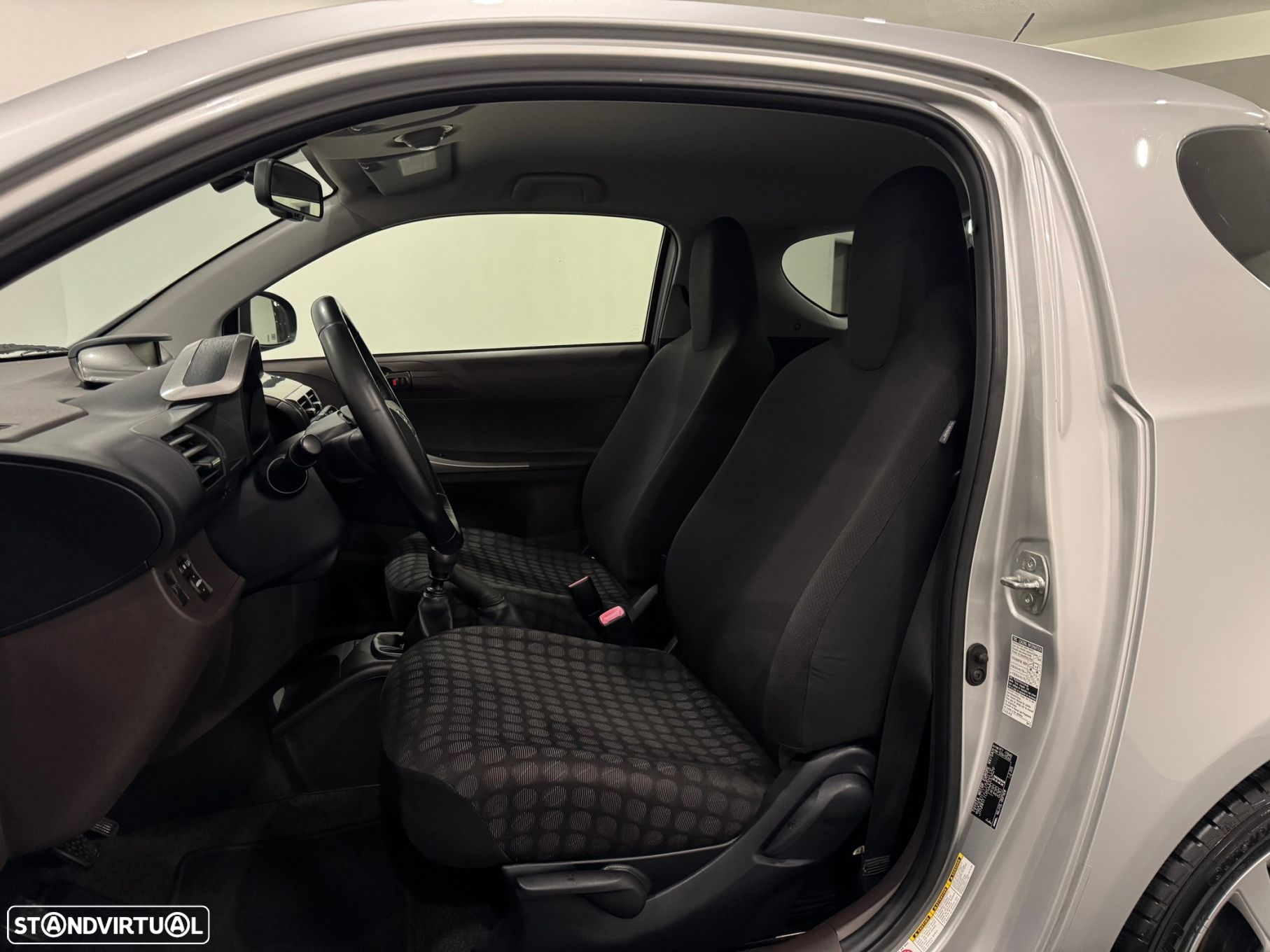 Toyota iQ 1.33 VVT-i - 7