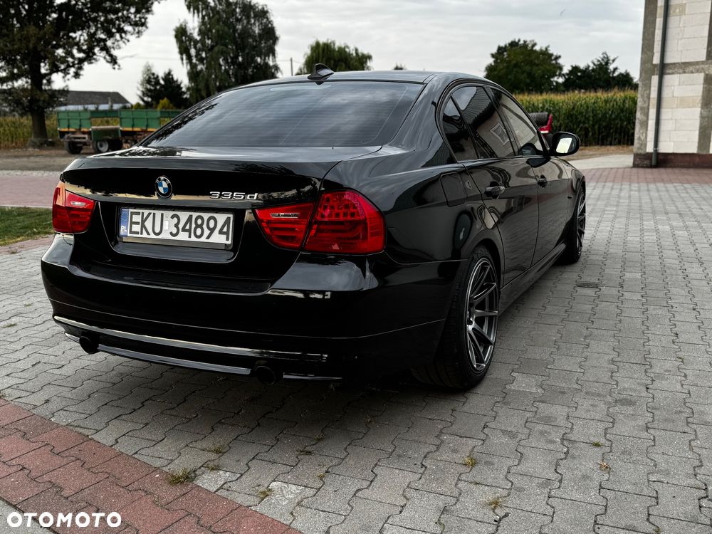 BMW Seria 3 335d DPF Edition Sport - 4