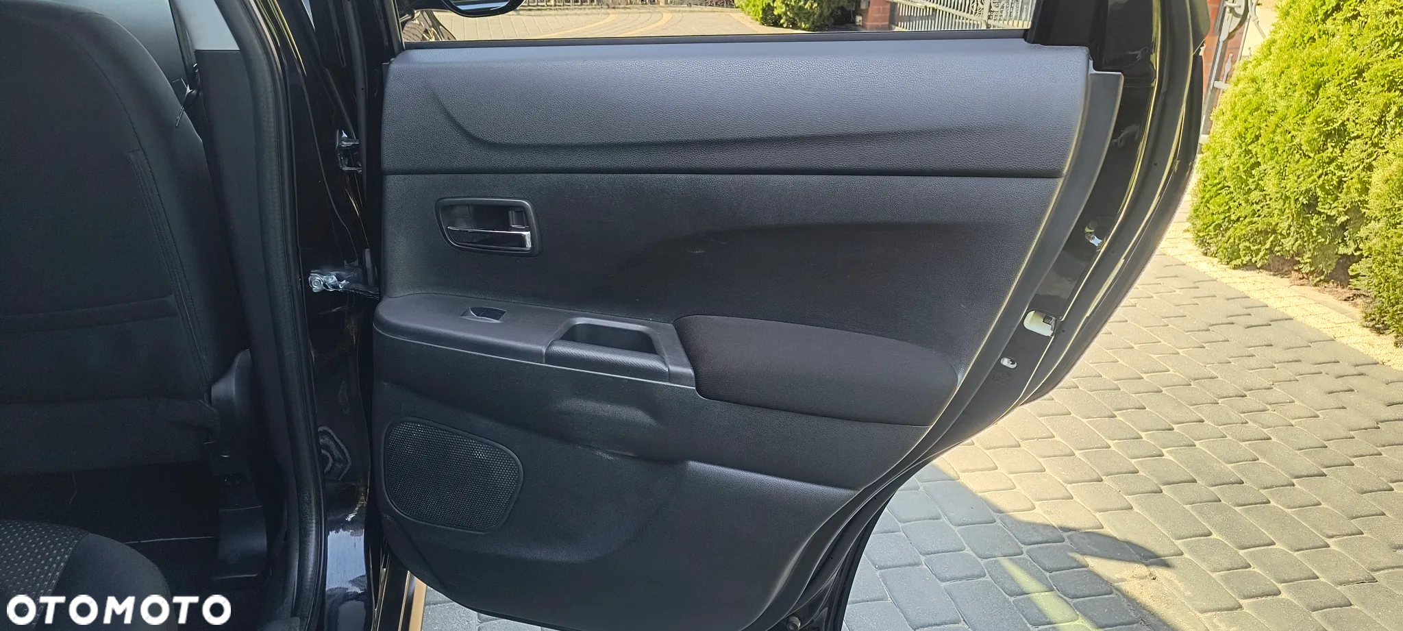 Mitsubishi ASX 2.2 DI-D 4WD Automatik Diamant Edition - 23