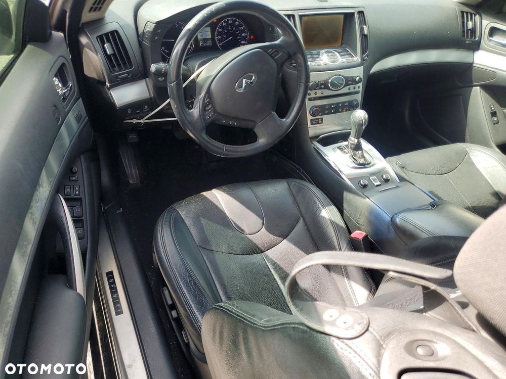 Infiniti G G37 - 7